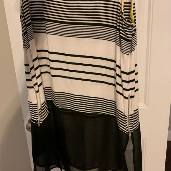 Striped tank top - Picture 6 of 7